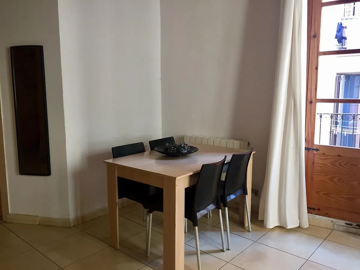 Apartments Nou Rambla 0*, Barcelona Spain